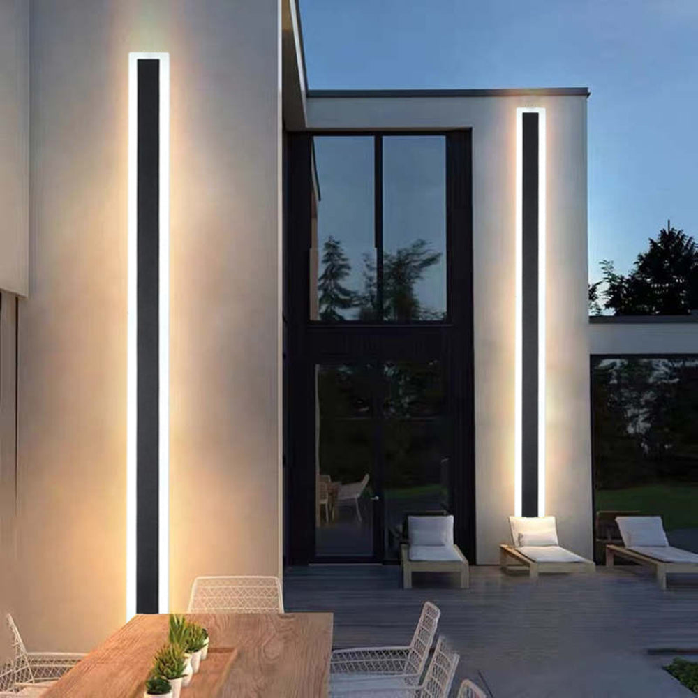 Vynn Linear Outdoor Wall Lamp