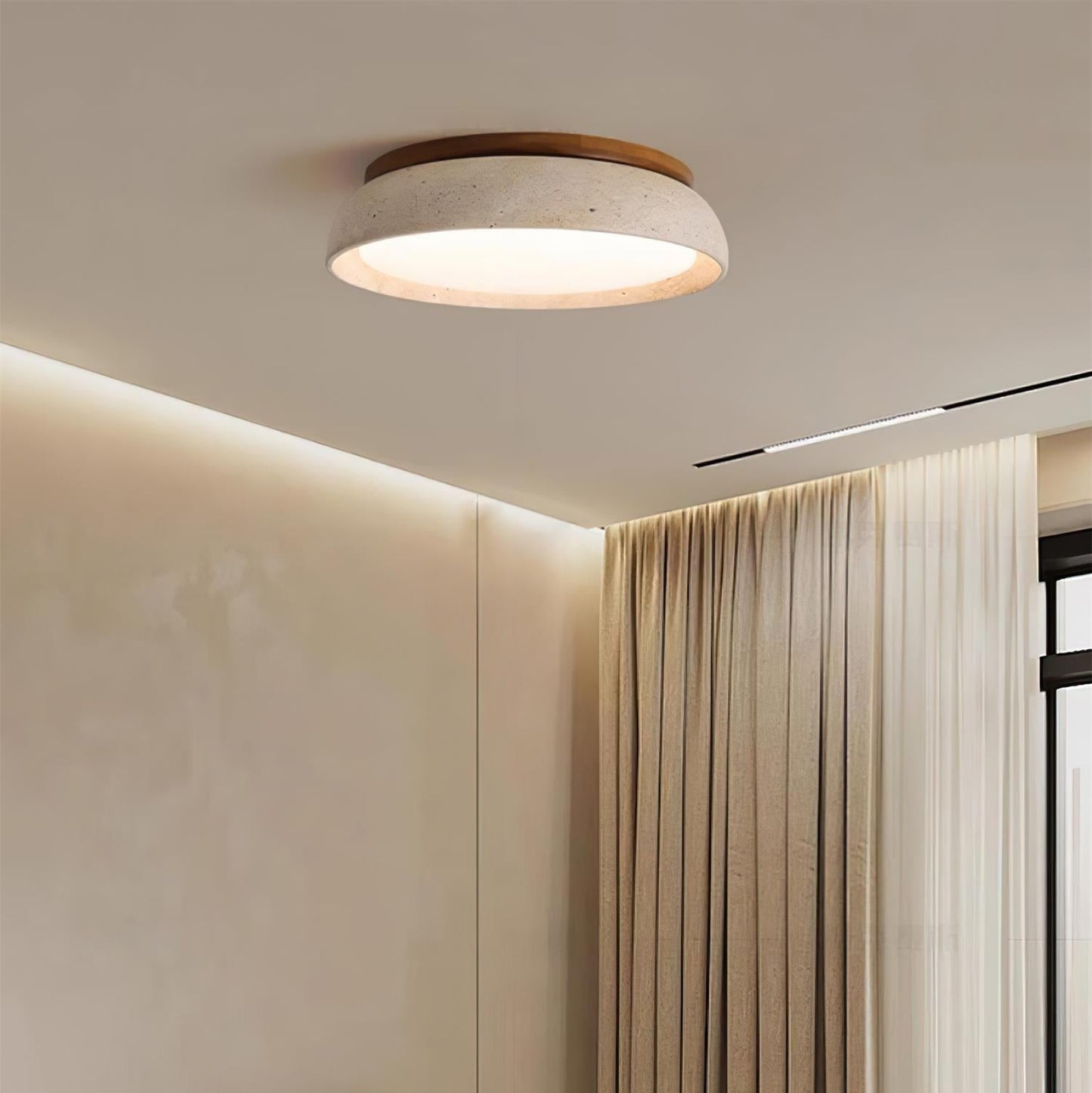 Kloris Ceiling Light Piedra Travertine