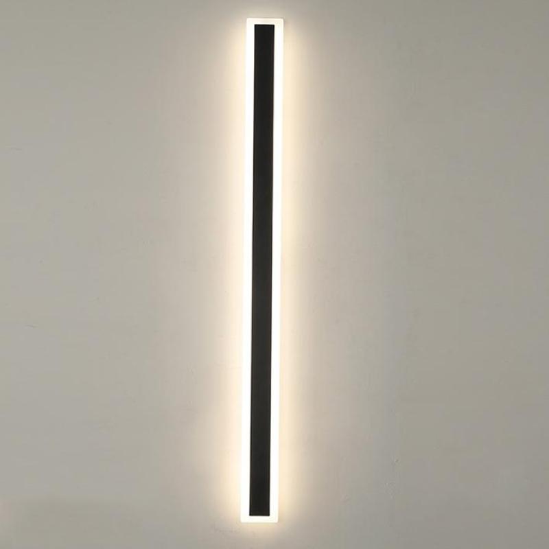 Vynn Linear Outdoor Wall Lamp