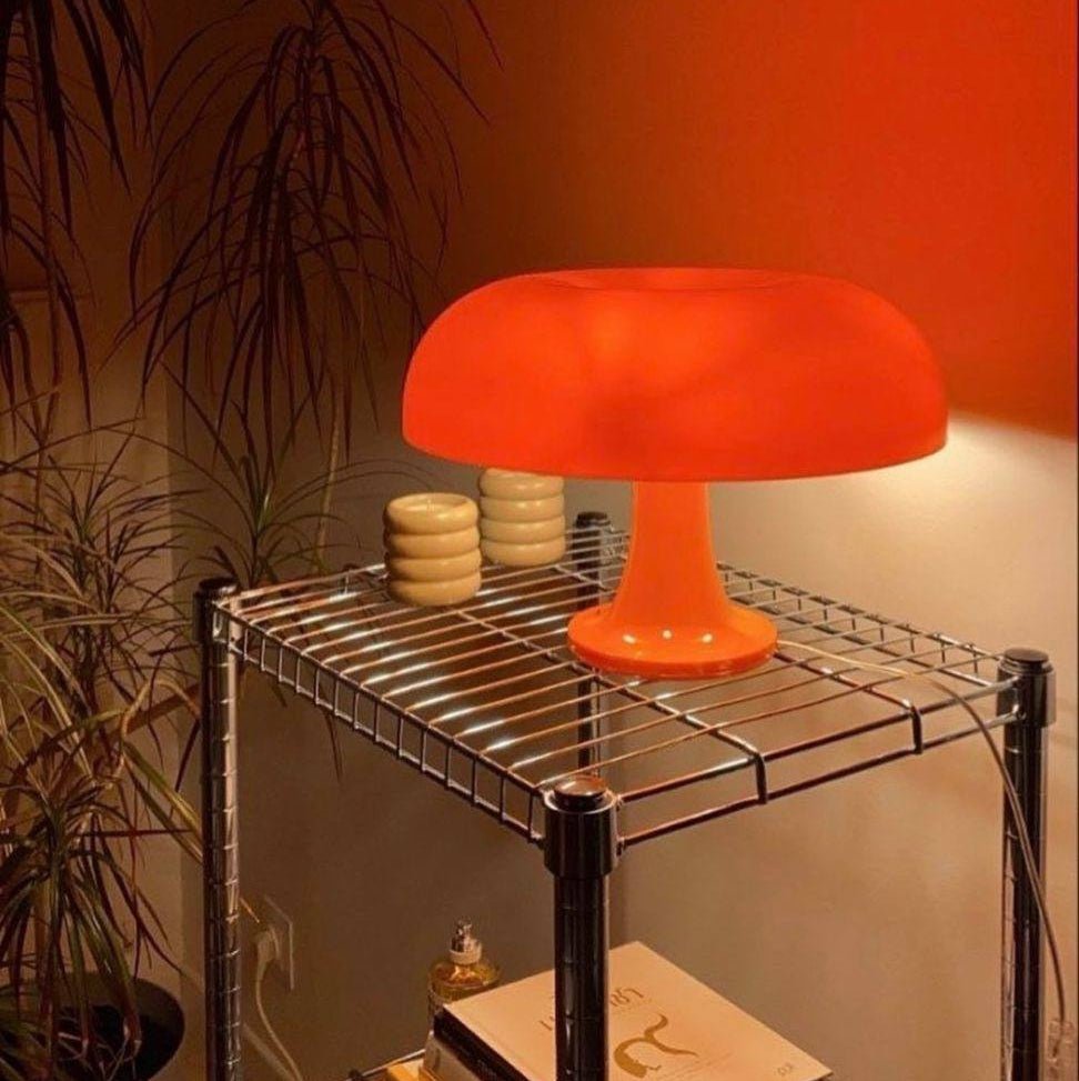 Retro Mushroom LED Table Lamp